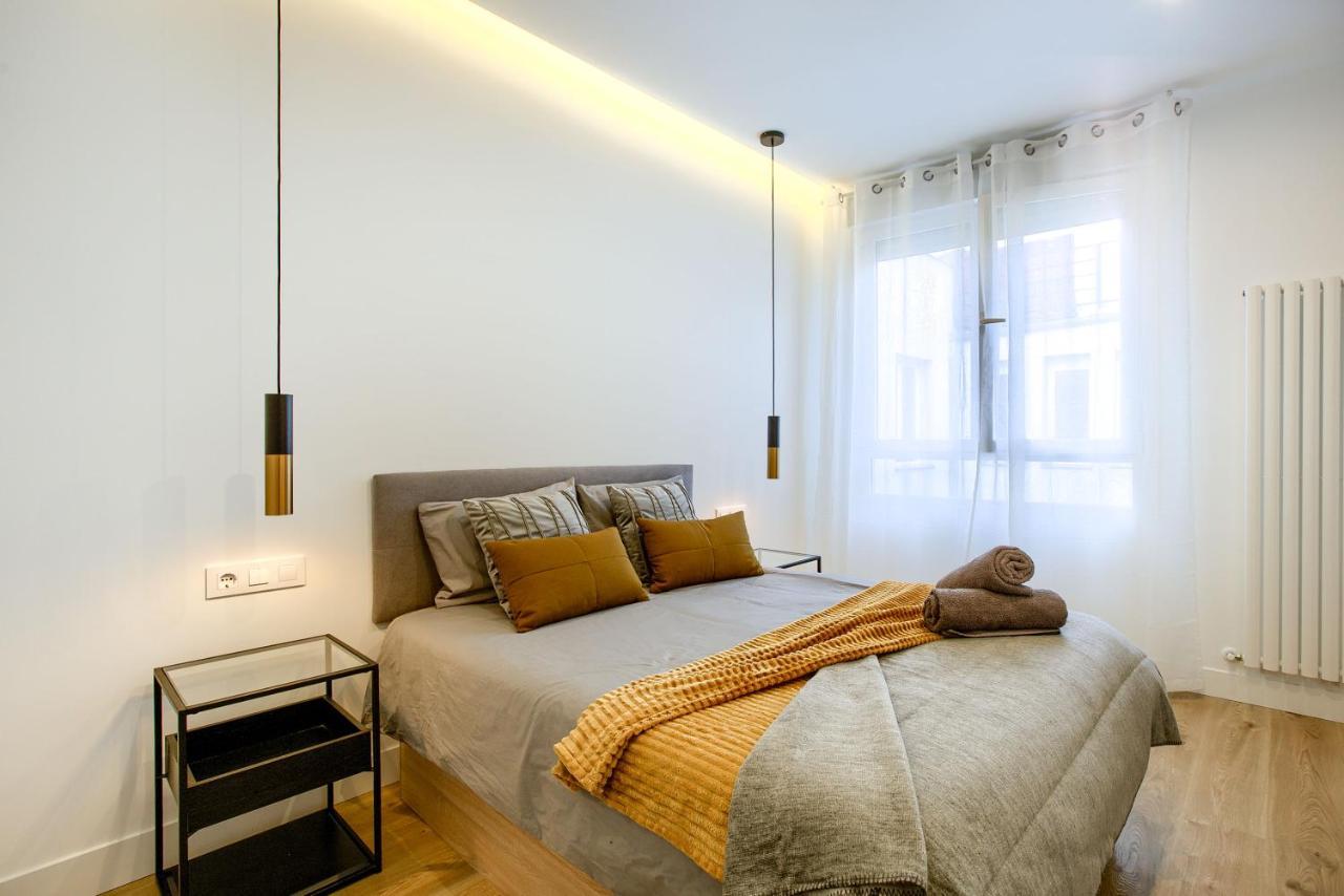 El Cielo: Lujoso Atico En Madrid Centro Apartman Kültér fotó